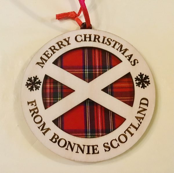 Roundal “Merry Christmas from Bonnie Scotland' 🛍