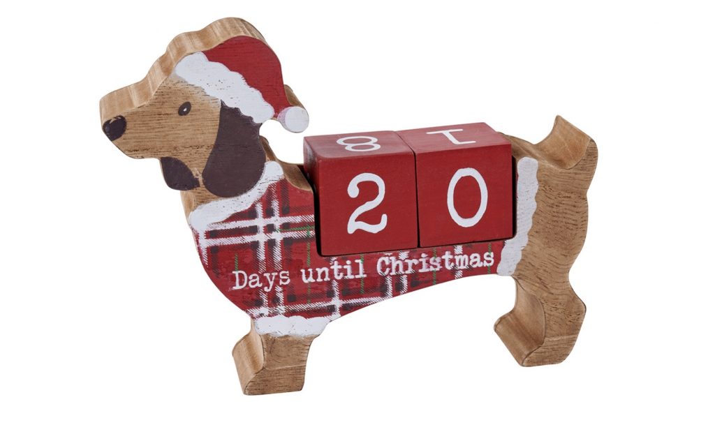 Sausage Dog Advent Tinsel & Tartan