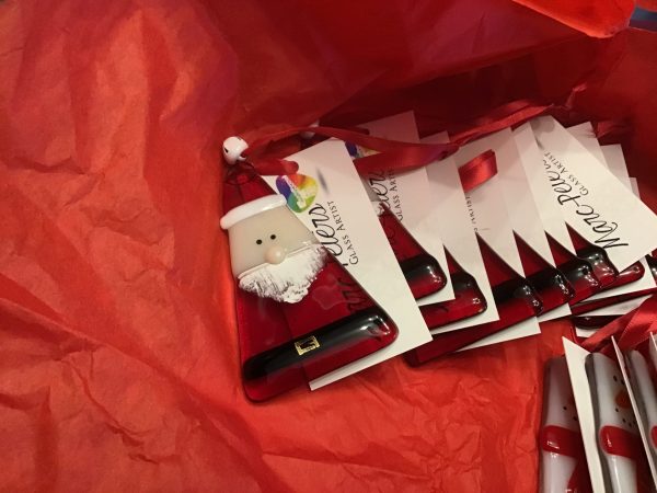 Fused Glass Santa 🛍 - Image 6