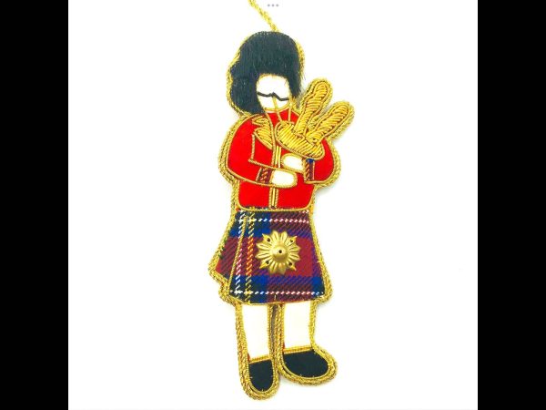 Tartan Piper 🛍