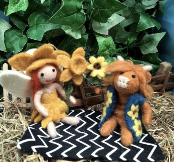 Felt Highland Cow Hanging Decoration - Image 3
